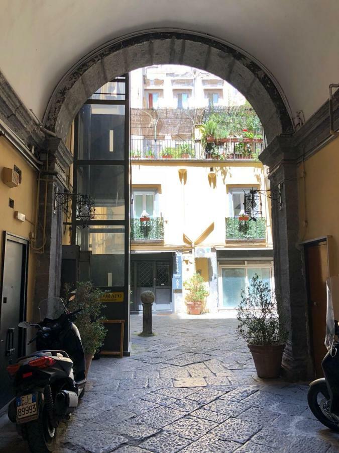 Home In Love: Balconcino Spaccanapoli Exterior foto